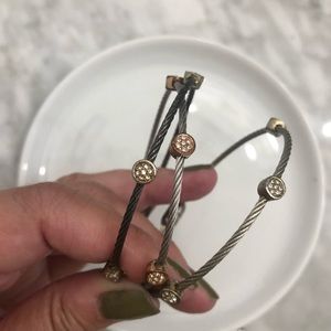 Wired Bracelets w Magnet Clasp